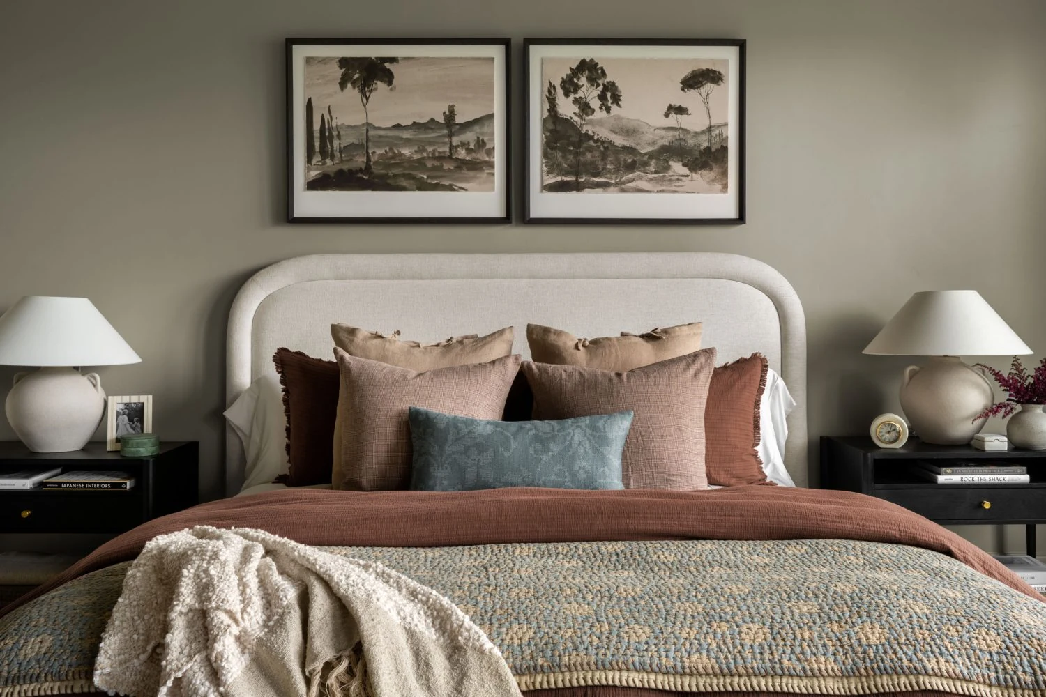 AURORA — Cama tapizada KZA Design